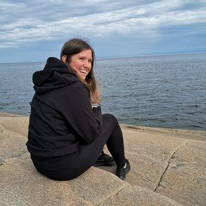 Meet your Posher, Anne-charlotte